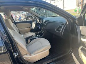 2012 CHRYSLER 200 SEDAN BLACK AUTOMATIC - Auto Spot