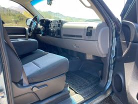 2009 CHEVROLET SILVERADO 1500 CREW CAB PICKUP V8, 4.8 LITER LS PICKUP 4D 5 3/4 FT