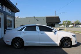2017 LINCOLN MKZ SEDAN V6, TWIN TURBO, 3.0 LITER RESERVE SEDAN 4D