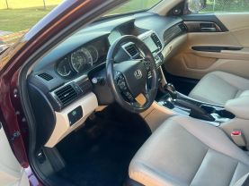 2017 Honda Accord - Image 10