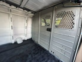 2017 CHEVROLET EXPRESS 3500 CARGO CARGO WHITE AUTOMATIC - Citywide Auto Group LLC