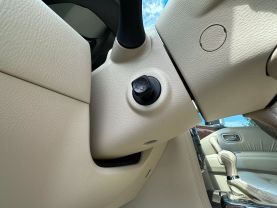 2015 Infiniti Qx80 Sport Utility 4d - Image 43