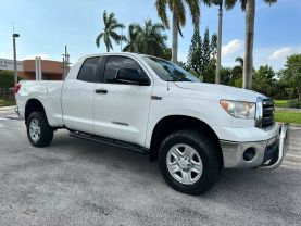 2010 TOYOTA TUNDRA DOUBLE CAB PICKUP WHITE AUTOMATIC - Citywide Auto Group LLC