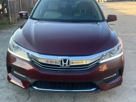 2017 Honda Accord - Image 4