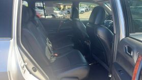 2012 TOYOTA HIGHLANDER