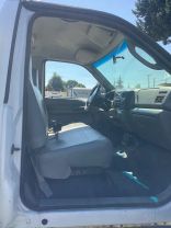 2004 Ford F550 Super Duty Regular Cab & Chassis - Image 7