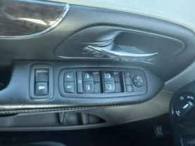 2014 CHRYSLER TOWN & COUNTRY PASSENGER SILVER AUTOMATIC - Auto Spot
