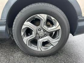 Used 2018 HONDA CR-V SUV 4-CYL, TURBO, 1.5 LITER EX-L SPORT UTILITY 4D - LA Auto Star located in Virginia Beach, VA