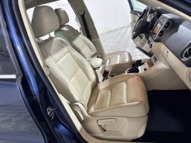 2011 VOLKSWAGEN TIGUAN