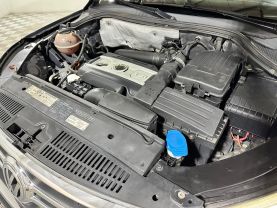 2011 VOLKSWAGEN TIGUAN