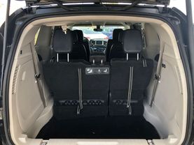 2020 CHRYSLER PACIFICA VAN V6, 3.6 LITER TOURING L 35TH ANNIVERSARY EDITION MINIVAN 4D