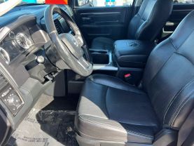2016 RAM 1500 CREW CAB