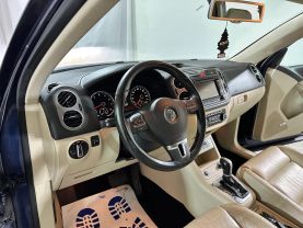 2011 VOLKSWAGEN TIGUAN