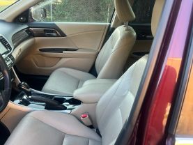 2017 Honda Accord - Image 11