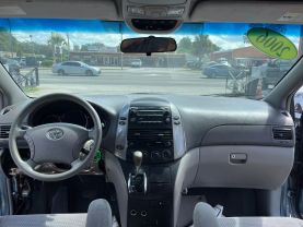 2006 TOYOTA SIENNA PASSENGER BLUE AUTOMATIC -  V & B Auto Sales