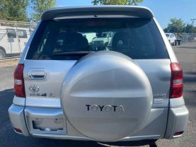 2004 TOYOTA RAV4 SUV SILVER AUTOMATIC - Auto Spot