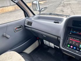 1995 TOYOTA HIACE VAN 3L CAMPER