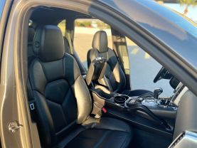 2018 PORSCHE CAYENNE SUV V6, 3.6 LITER SPORT UTILITY 4D