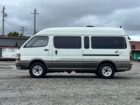 1995 TOYOTA HIACE VAN 3L CAMPER