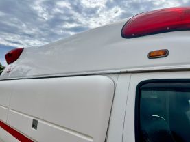 1997 TOYOTA HIACE VAN 1UZ-FE HIMEDIC AMBULANCE
