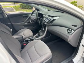 2015 HYUNDAI ELANTRA SEDAN 4-CYL, 1.8 LITER SE SEDAN 4D