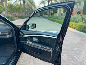 2007 BMW 7 SERIES SEDAN V8, 4.8 LITER 750LI SEDAN 4D