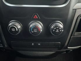 2018 RAM 1500 QUAD CAB PICKUP RED AUTOMATIC - Auto Spot