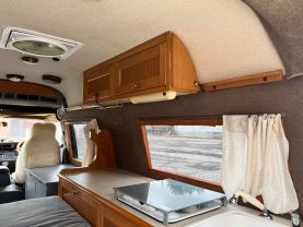1995 TOYOTA HIACE VAN 3L CAMPER