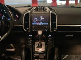 2018 PORSCHE CAYENNE SUV V6, 3.6 LITER SPORT UTILITY 4D
