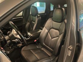 2018 PORSCHE CAYENNE SUV V6, 3.6 LITER SPORT UTILITY 4D