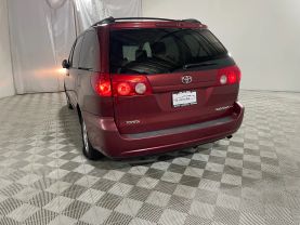 2008 TOYOTA SIENNA