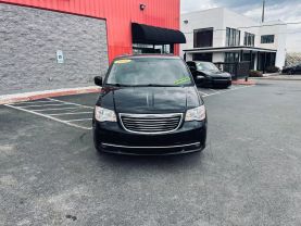 2016 CHRYSLER TOWN & COUNTRY PASSENGER V6, 3.6 LITER TOURING MINIVAN 4D