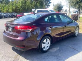 2017 Kia Forte Lx Sedan 4d - Image 6