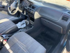 1995 TOYOTA COROLLA SEDAN 4-CYL, 1.6 LITER SEDAN 4D