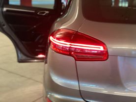2018 PORSCHE CAYENNE SUV V6, 3.6 LITER SPORT UTILITY 4D