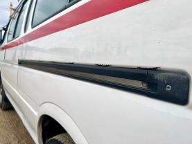 1997 TOYOTA HIACE VAN 1UZ-FE HIMEDIC AMBULANCE