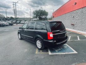 2016 CHRYSLER TOWN & COUNTRY PASSENGER V6, 3.6 LITER TOURING MINIVAN 4D
