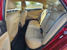 2012 HYUNDAI SONATA SEDAN 4-CYL, HYBRID, 2.4 LITER HYBRID SEDAN 4D