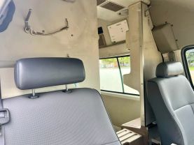 1997 TOYOTA HIACE VAN 1UZ-FE HIMEDIC AMBULANCE