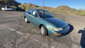 1995 TOYOTA COROLLA SEDAN 4-CYL, 1.6 LITER SEDAN 4D