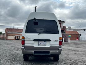 1995 TOYOTA HIACE VAN 3L CAMPER