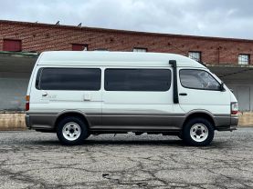 1995 TOYOTA HIACE VAN 3L CAMPER