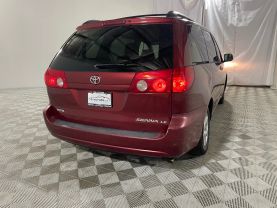 2008 TOYOTA SIENNA