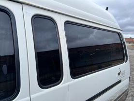 1995 TOYOTA HIACE VAN 3L CAMPER