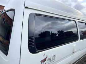 1995 TOYOTA HIACE VAN 3L CAMPER