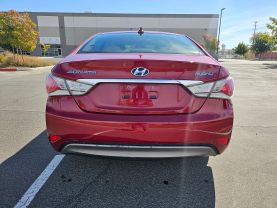2012 HYUNDAI SONATA SEDAN 4-CYL, HYBRID, 2.4 LITER HYBRID SEDAN 4D
