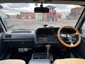 1995 TOYOTA HIACE VAN 3L CAMPER