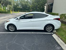 2015 HYUNDAI ELANTRA SEDAN 4-CYL, 1.8 LITER SE SEDAN 4D