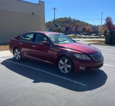 2011 LEXUS LS SEDAN V8, 4.6 LITER LS 460 SEDAN 4D