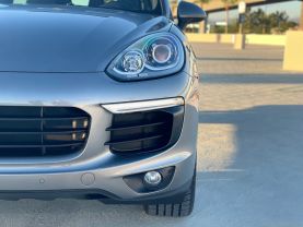 2018 PORSCHE CAYENNE SUV V6, 3.6 LITER SPORT UTILITY 4D